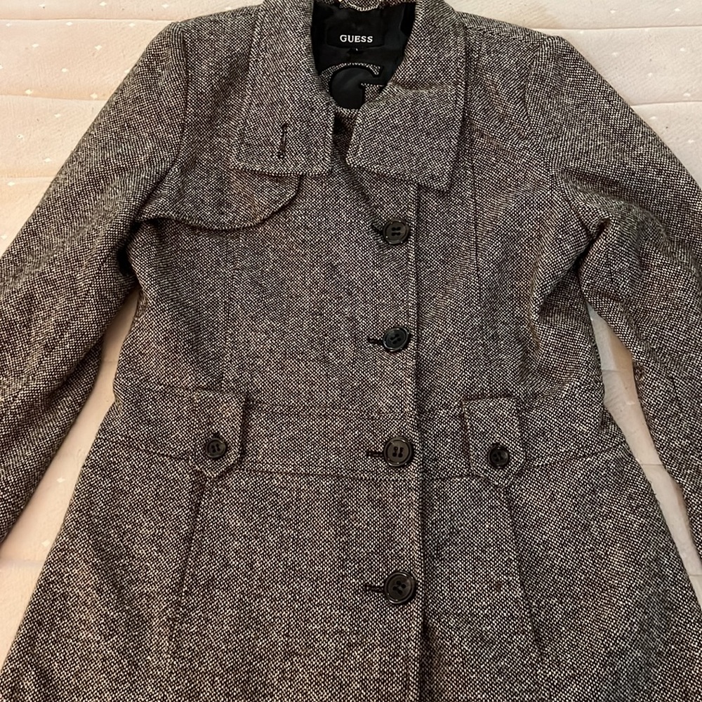 Tweed Guess trench